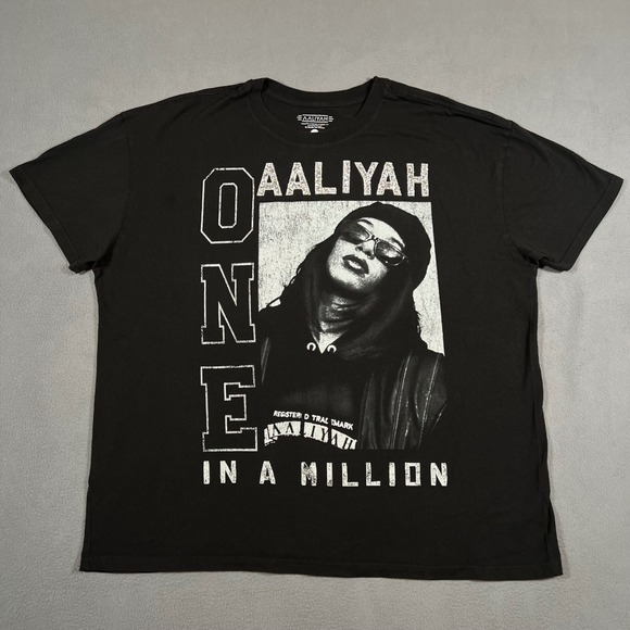 Aaliyah One‎ In A Million Graphic T-Shirt Rhinestone Black L/XL Rap Tee r&b - Picture 1 of 7